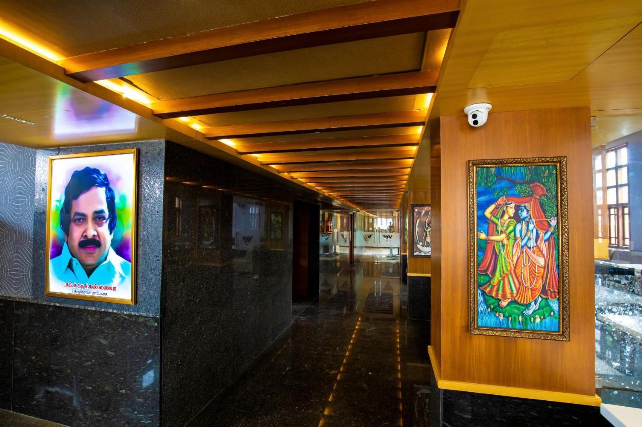 Hotel Vijayarani Tiruchirappalli Exteriör bild