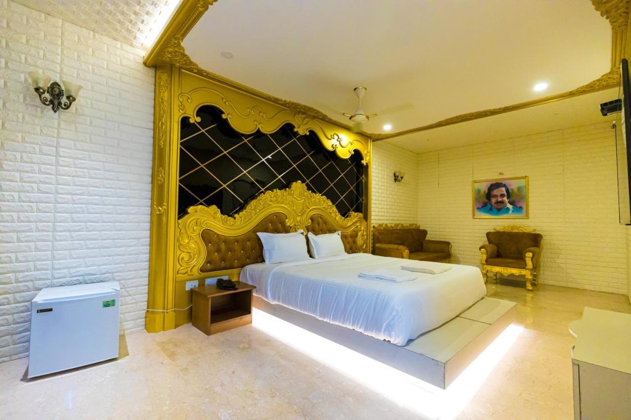 Hotel Vijayarani Tiruchirappalli Exteriör bild